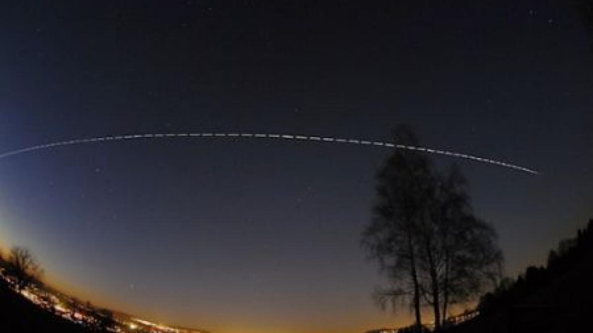 cand statia spatiala internationala trece deasupra casei tale nasa iti trimite un mesaj