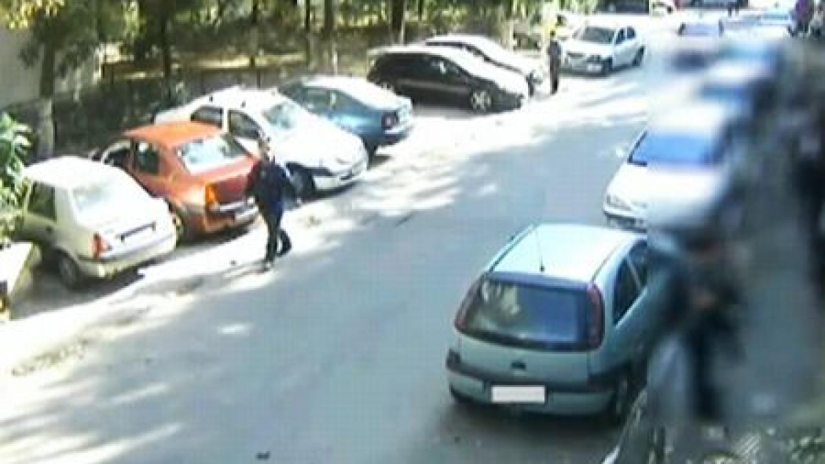 apel din partea politiei capitalei persoanele care il recunosc pe acest barbat sunt rugate sa