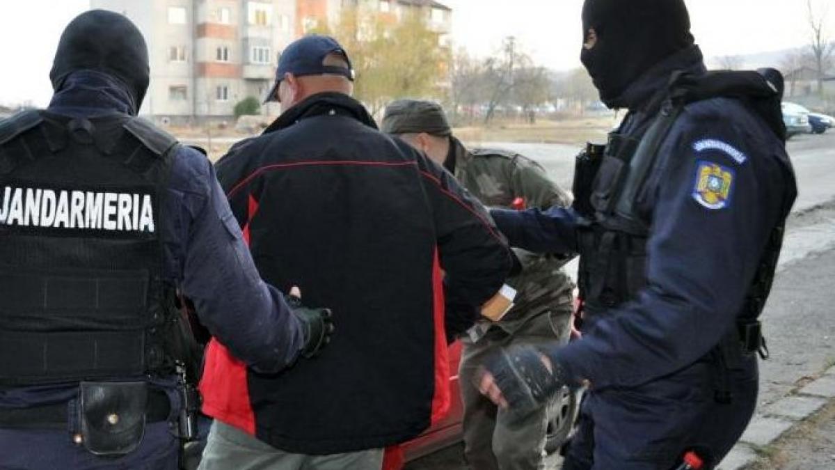 prejudiciu de 33 de milioane de lei din evaziune fiscala descinderi la iasi