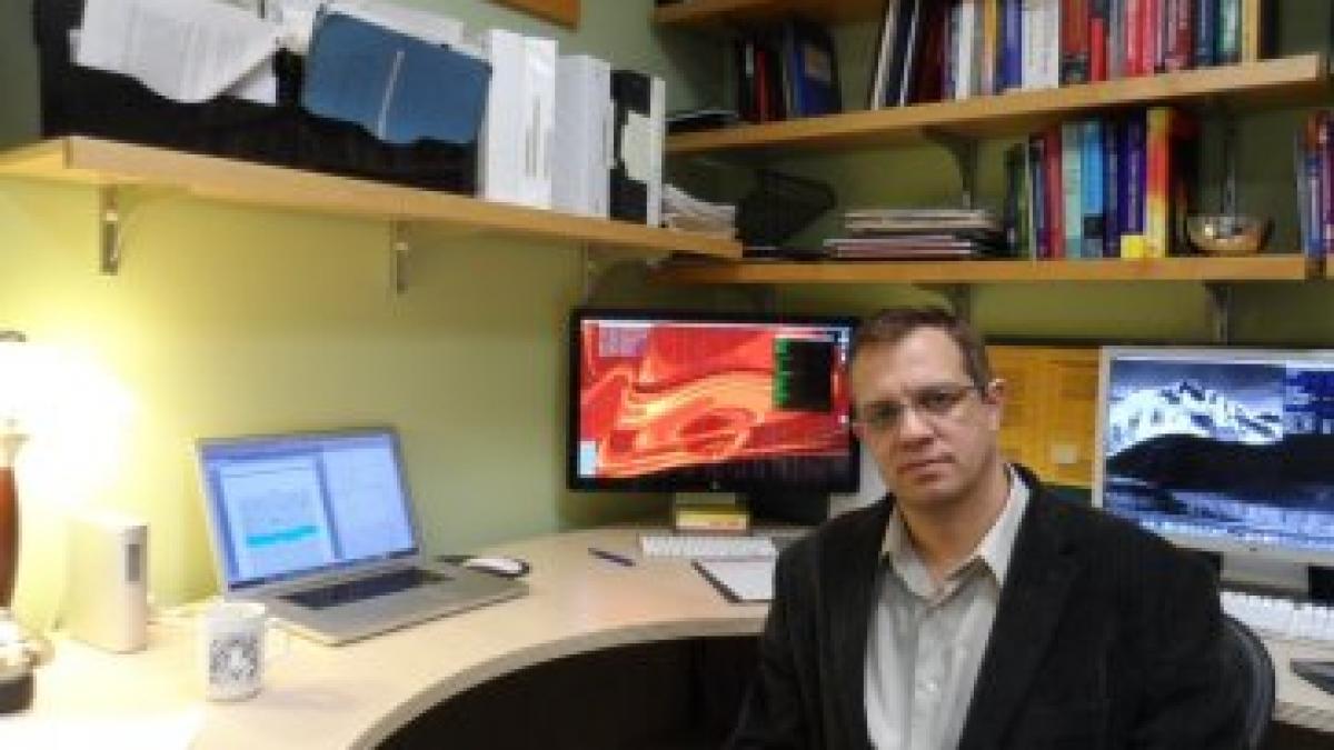 zoltan toroczkai de la fotbal la catedra de fizica a universitatii notre dame