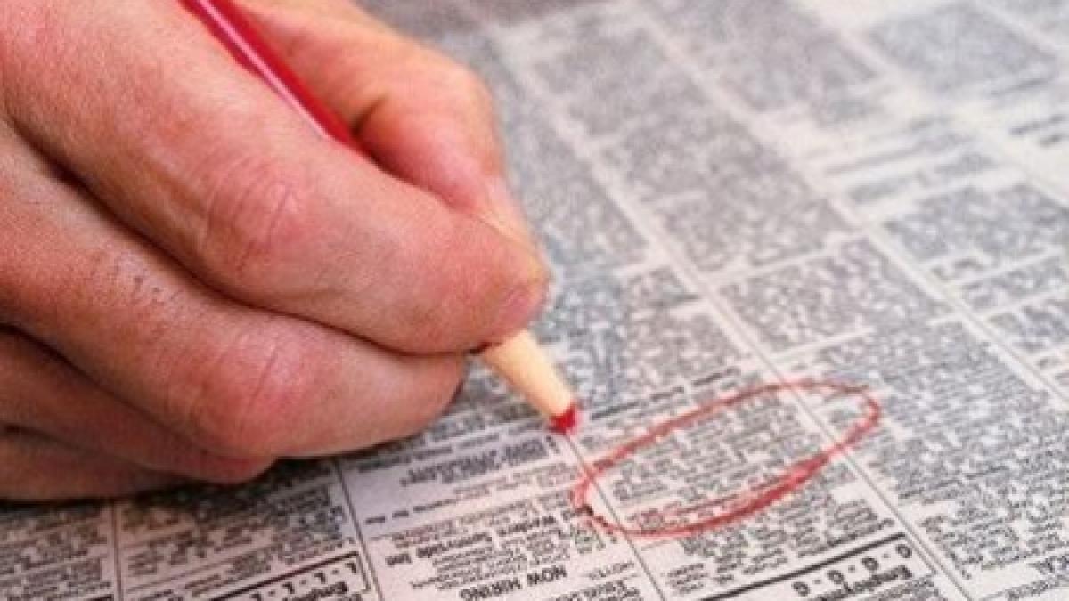 gasirea unui loc de munca care este perceptia romanilor cu privire la optiunile disponibile pe