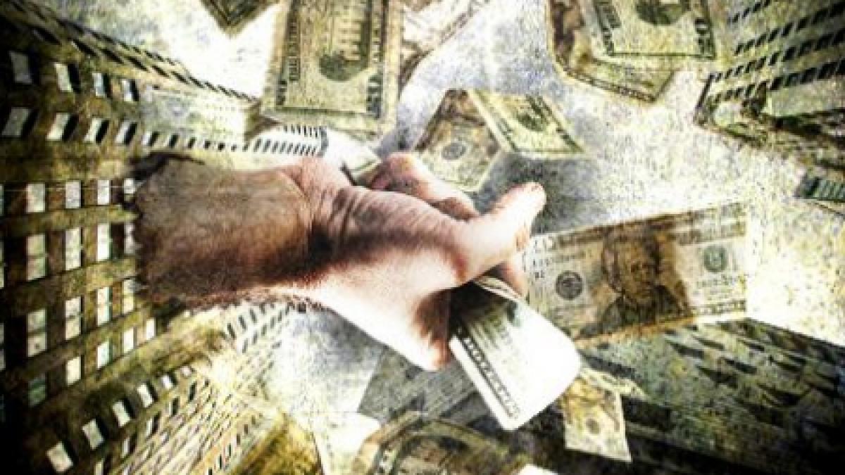 Yet another fraud is shaking an important bank in Romania .The director of the Agency stole money from the customers’ accounts