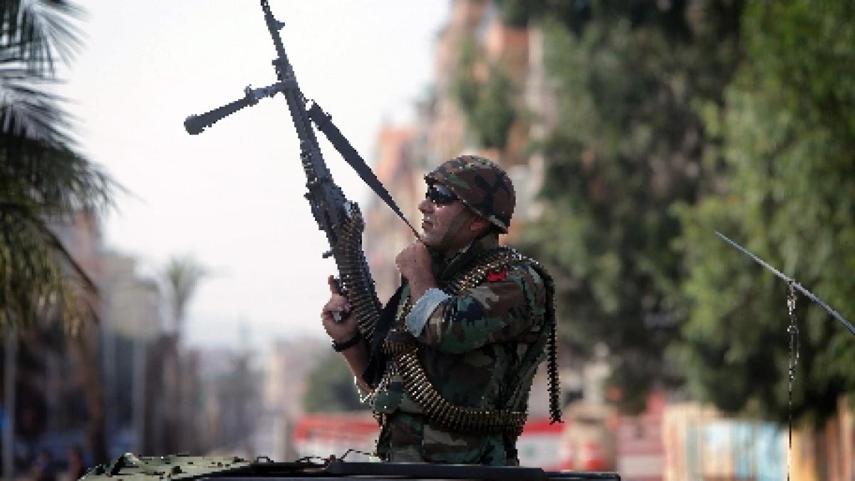 Liban. Două persoane au fost ucise în confruntările dintre susţinătorii Hezbollah şi cei ai unui lider fundamentalist