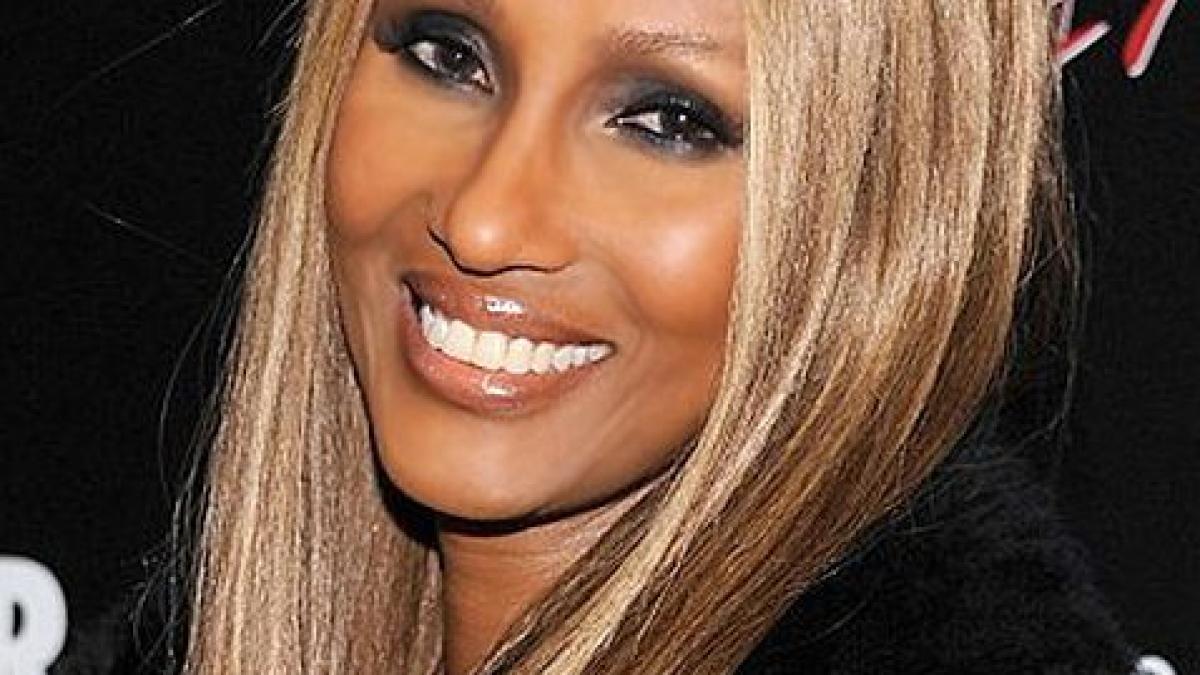 nimeni n a crezut pana nu au vazut un act oficial ce se ascunde dincolo de zambetul acestei femei