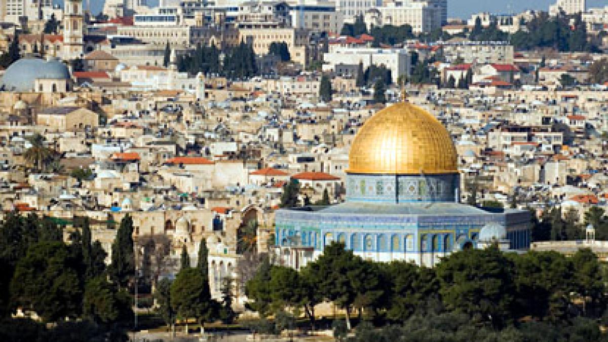 locul din tara sfanta care aduce speranta bolnavilor mii de romani merg sa caute vindecarea acolo