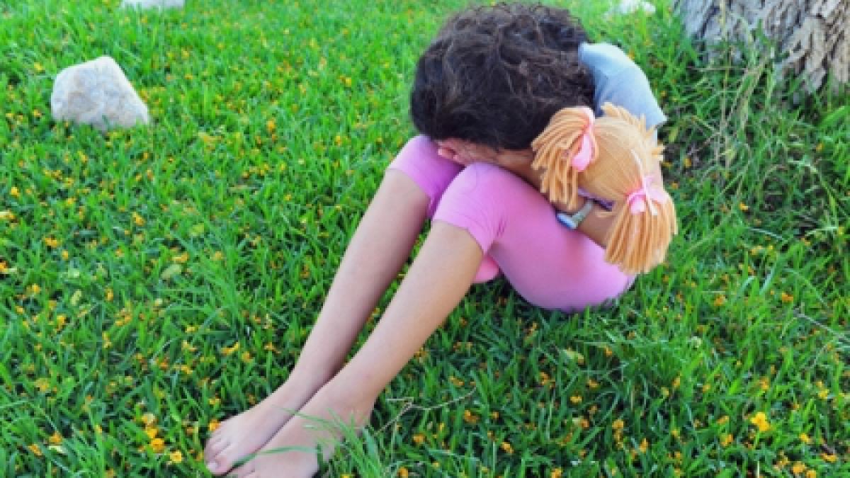 un cetatean francez retinut de procurorii diicot pentru pornografie infantila pe internet