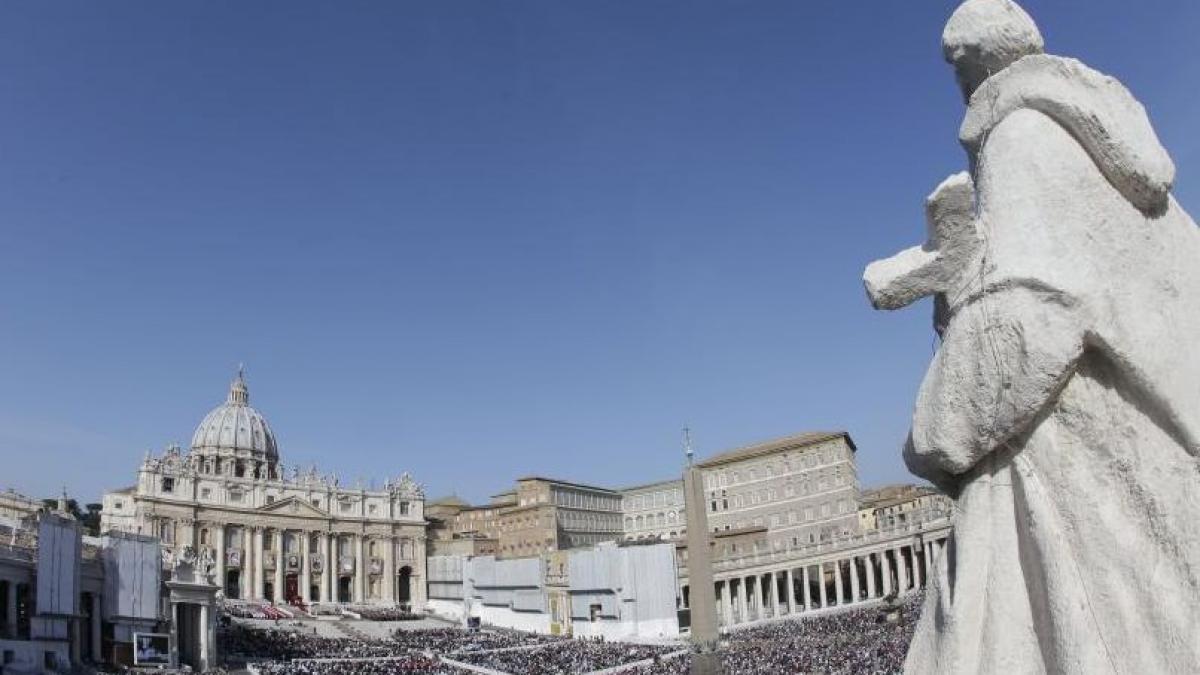 vaticanul incepe sa plateasca taxe peste un miliard de euro va intra anual in bugetul italiei