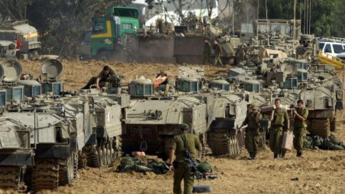 israelul a mobilizat armata la frontiera cu gaza presedintele sustine ca nu doreste razboi