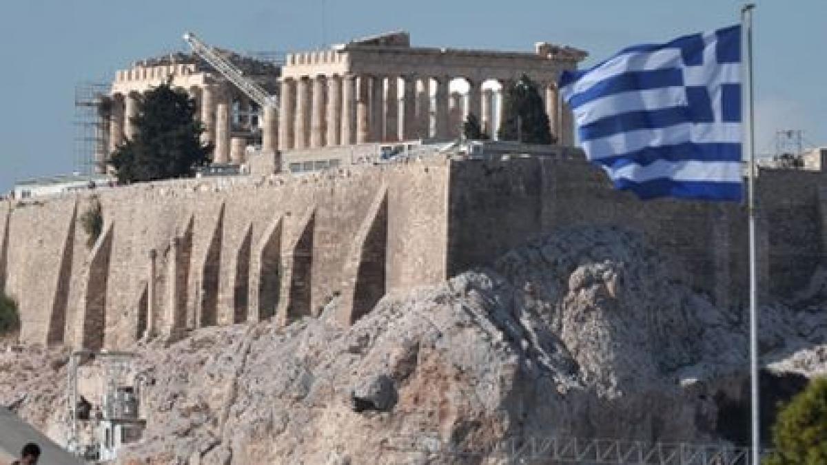 bce grecia va avea nevoie de o noua stergere a datoriei elenii au mai fost iertati de 100 miliarde