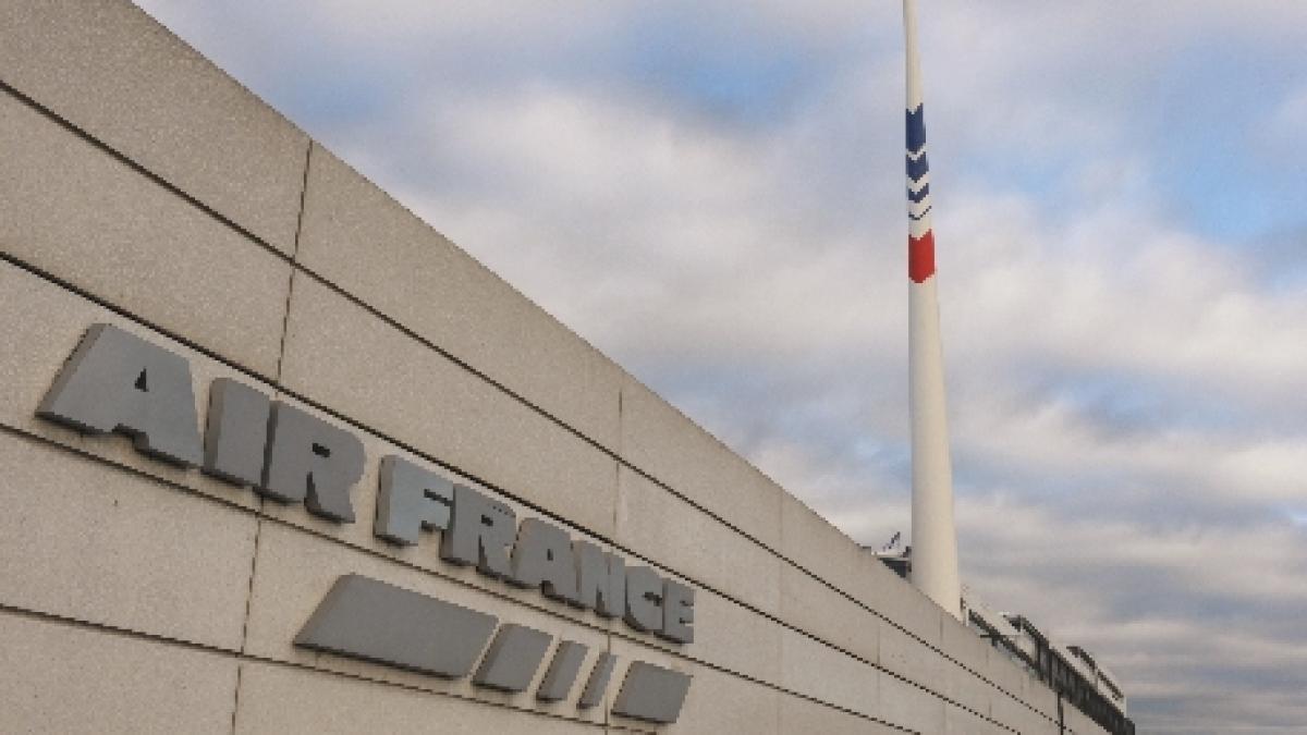 un avion al companiei air france a aterizat de urgenta la casablanca