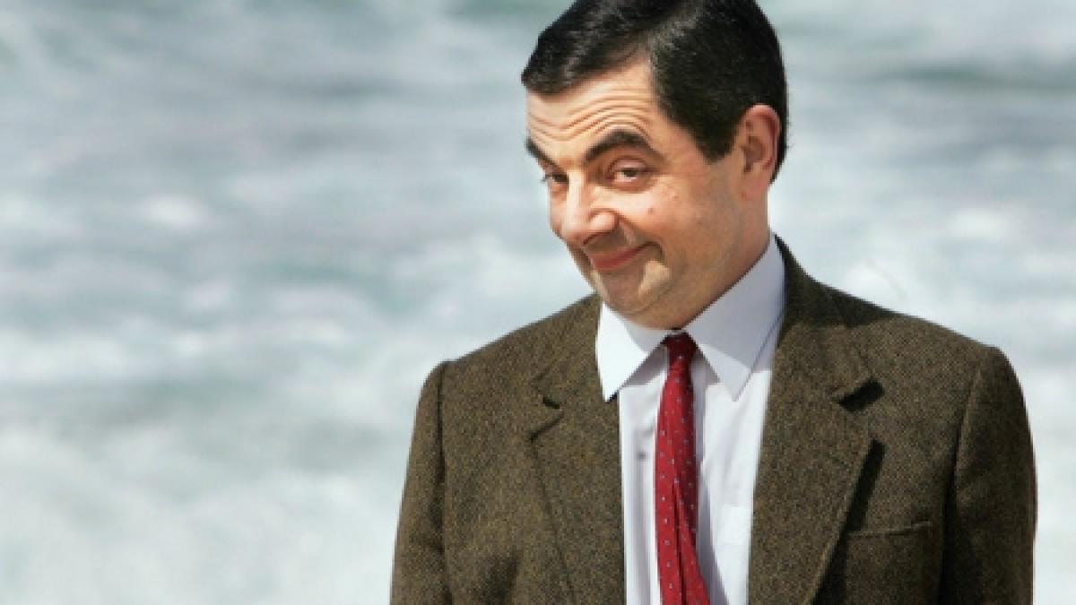 rowan atkinson nu l mai vrea pe mr bean cel care se comporta copilareste la 50 de ani devine un pic