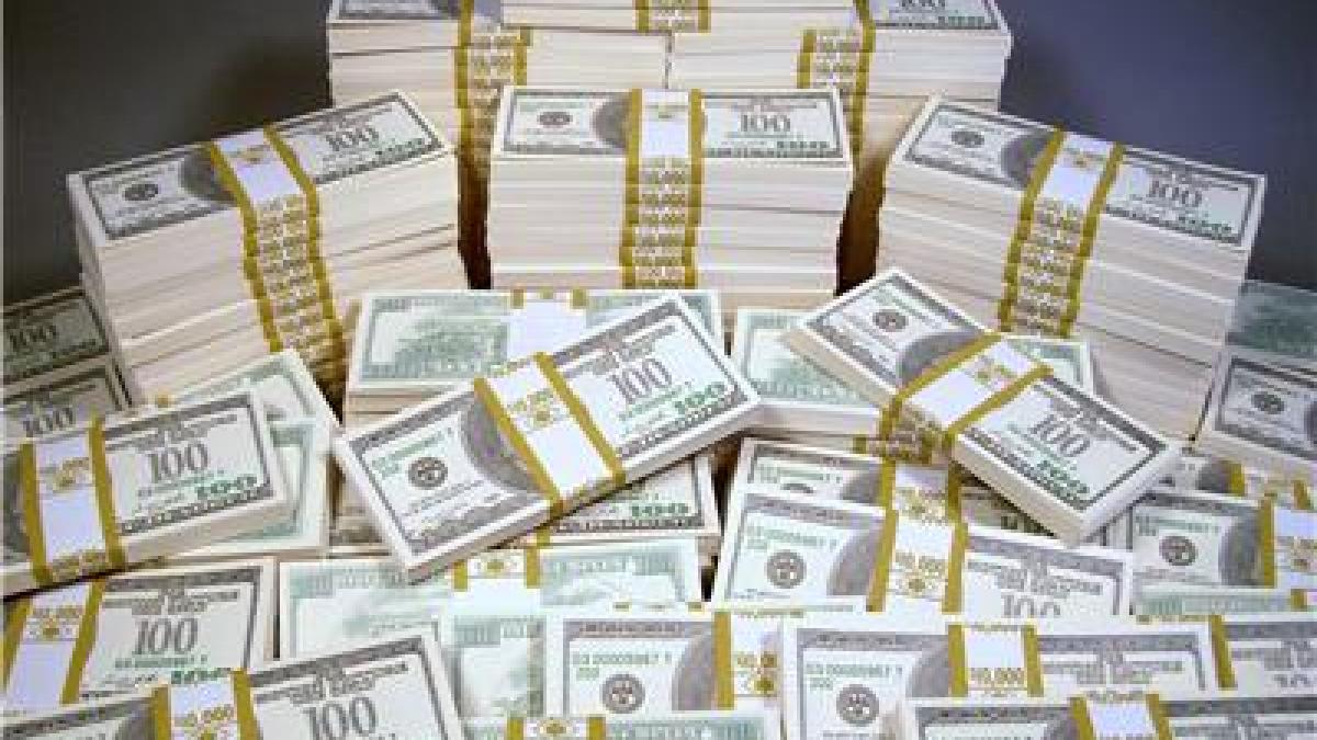 cati oameni ar face asta a gasit un sac cu bani si l a returnat proprietarilor