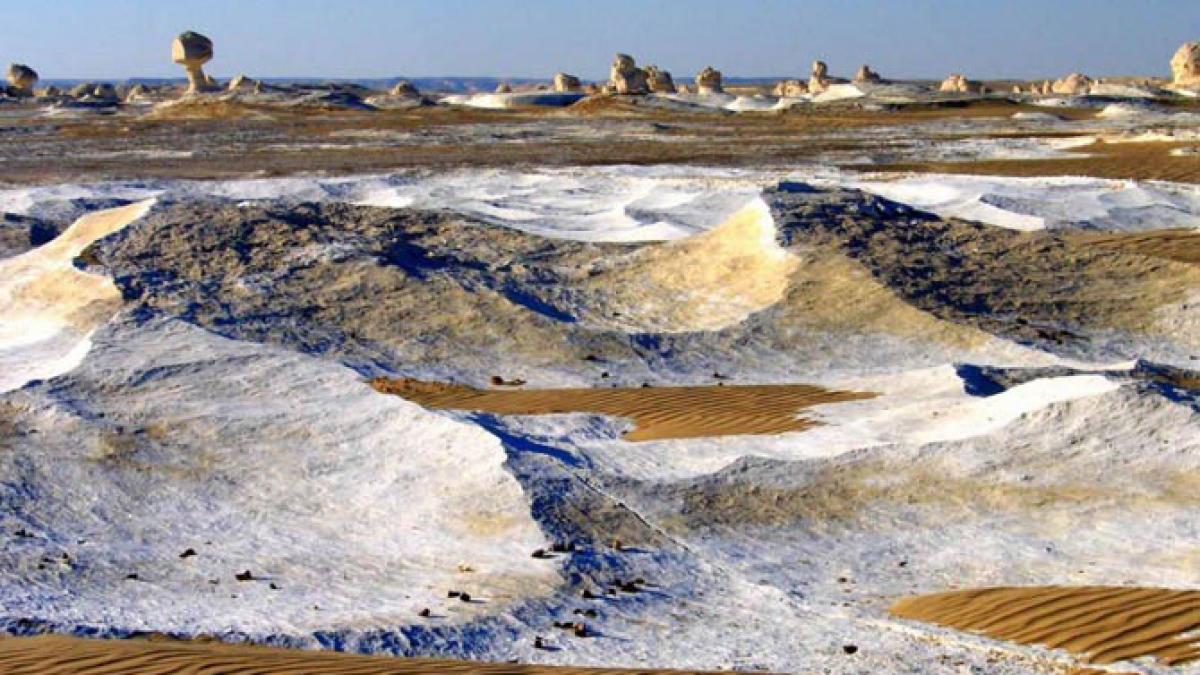 zapada in desert imaginea care a fost vazuta de miloane de oameni pe viu si au fost uimiti de