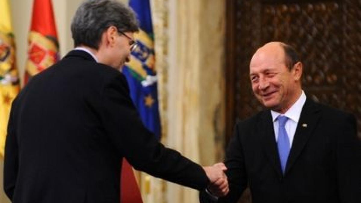 basescu si orban negociaza la bruxelles banii pentru romania cum a ajuns tara noastra sa fie