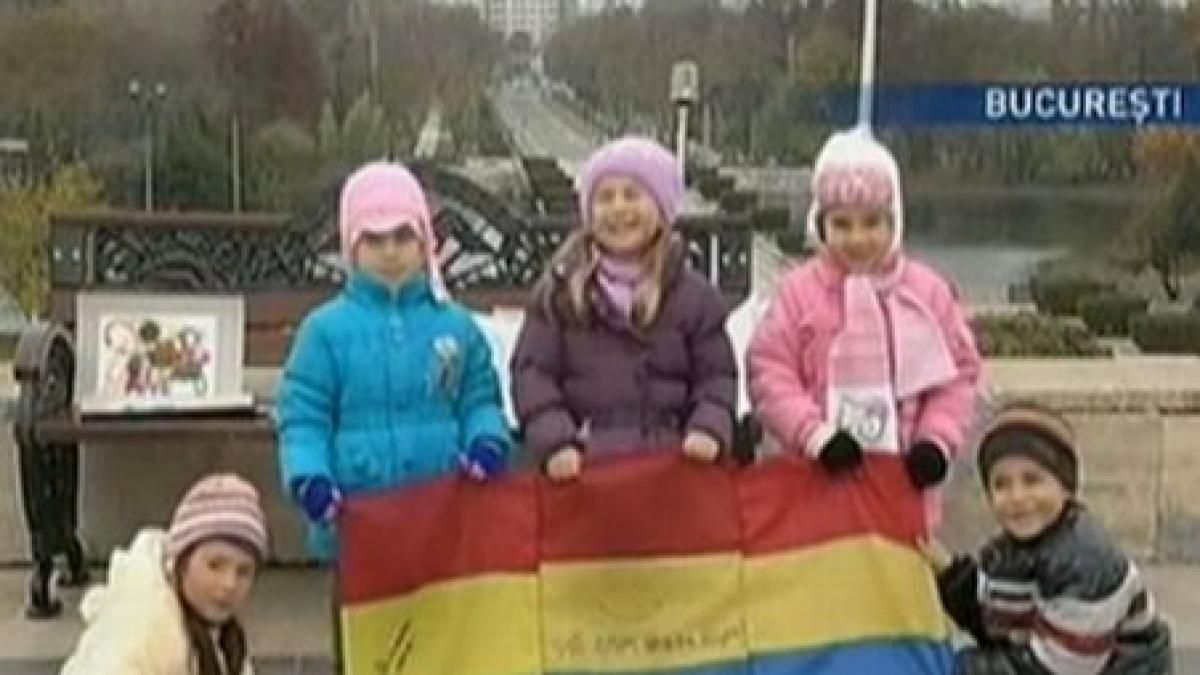 cu gandul la soldatii romani din afganistan si irak mai multi copii au confectionat steagul