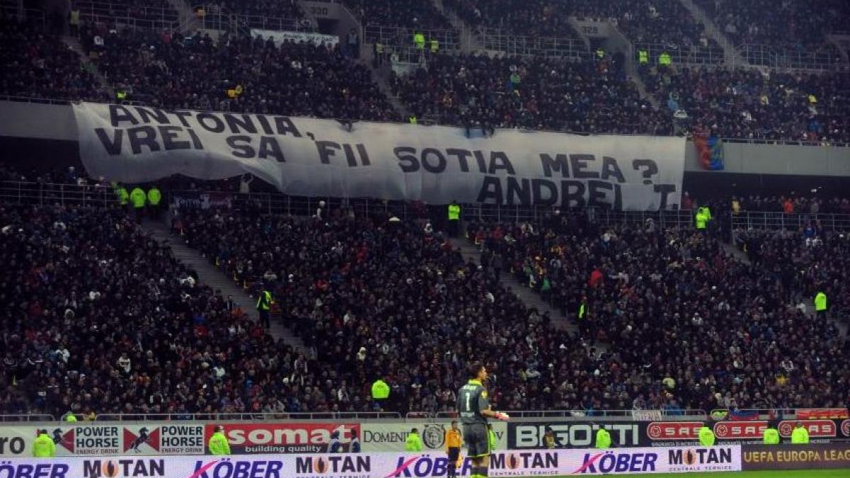 macar el sa fie fericit cerere in casatorie inedita la meciul de fotbal dintre steaua si vfb