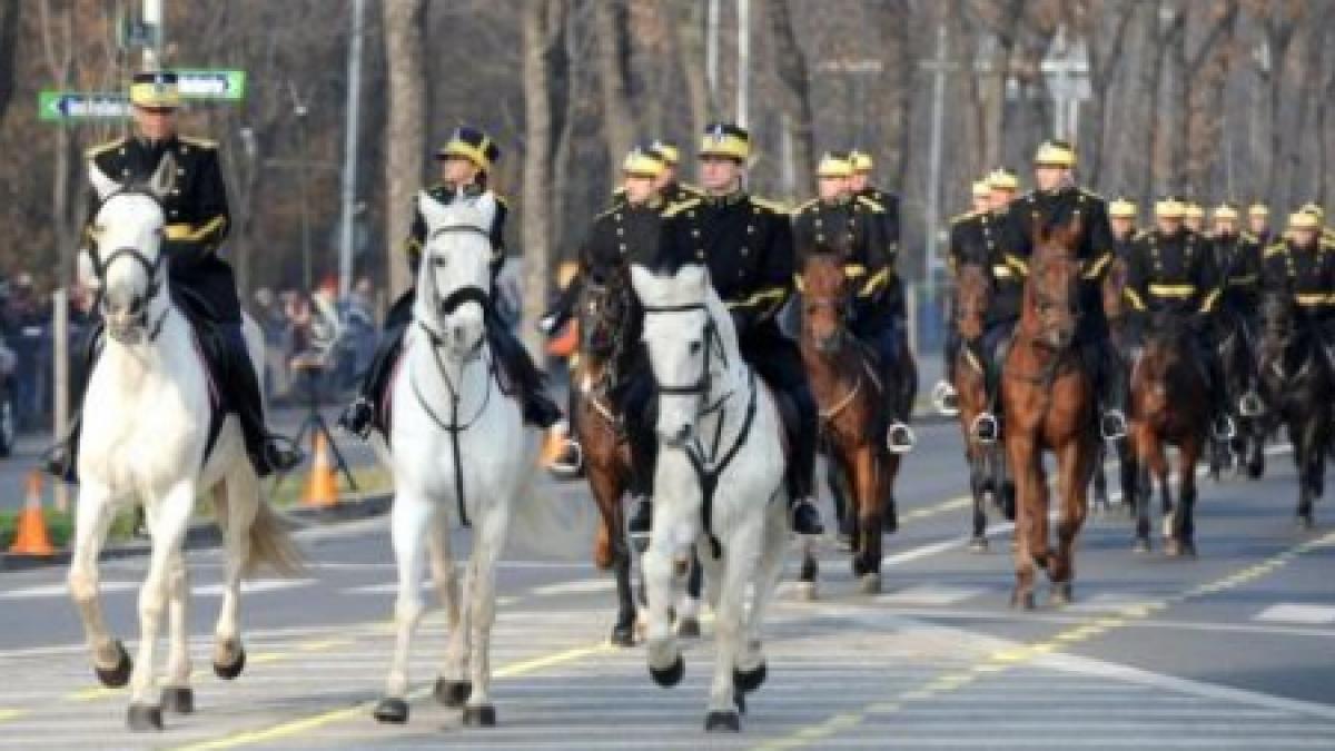 Trafic restricţionat în Capitală, începând de luni, pentru parada militară de 1 Decembrie