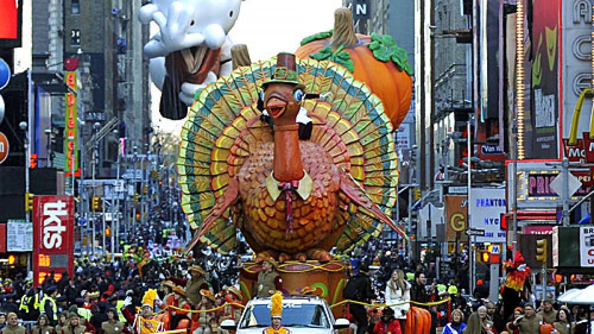 americanii sunt recunoscatori parada de ziua recunostintei urmarita de 3 milioane de new yorkezi