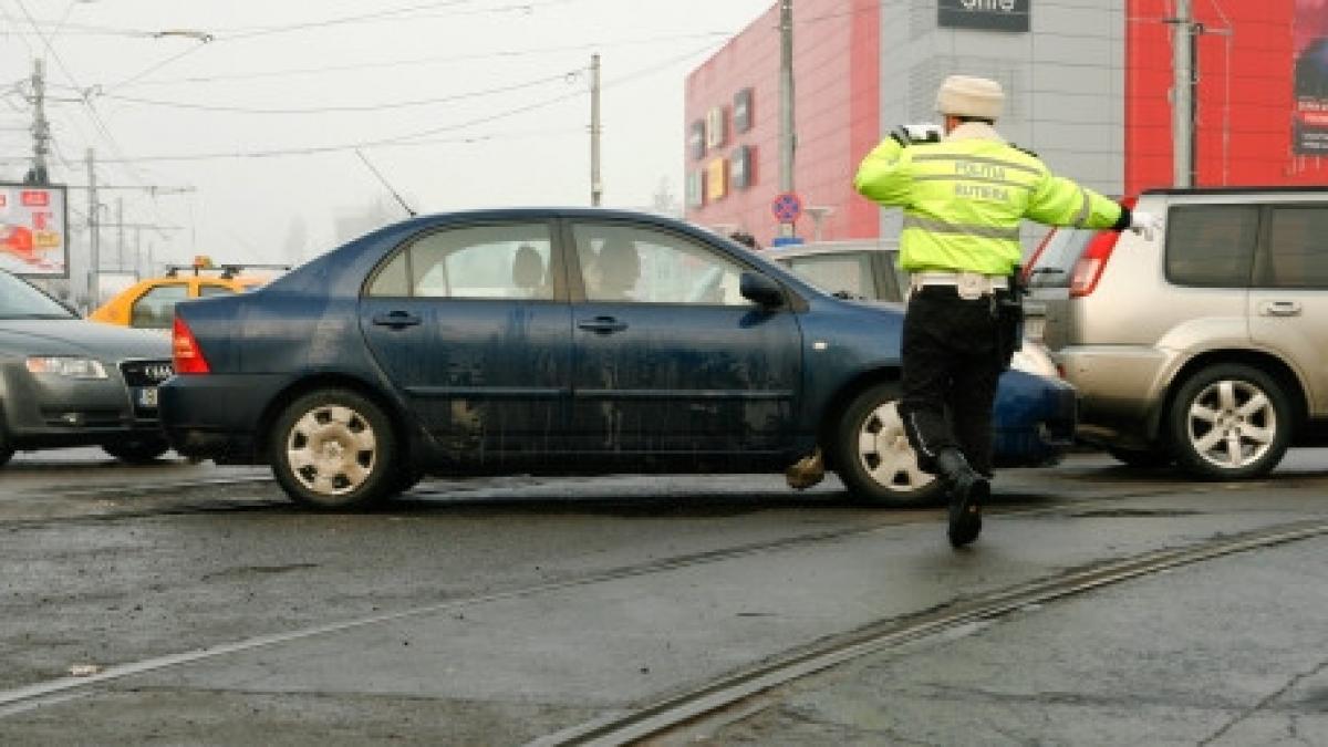 peste 10 000 de amenzi aplicate si 400 de permise retinute in patru zile de controale rutiere