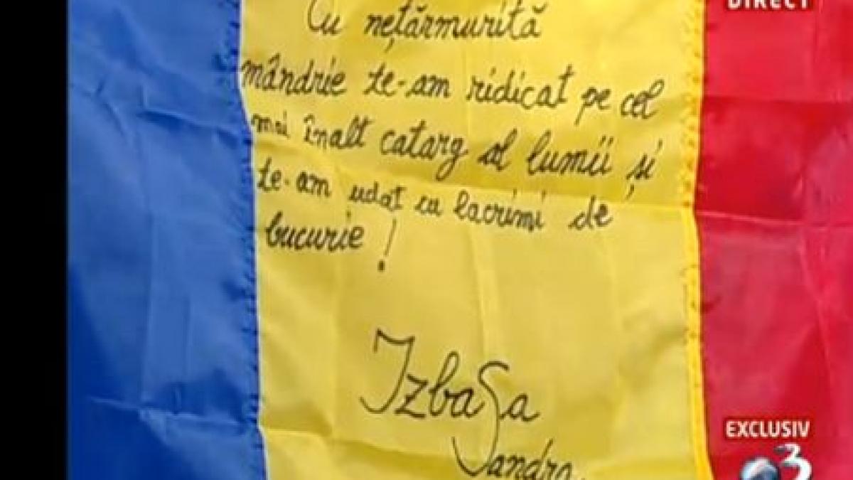 marea campioana sandra izbasa s a alaturat campaniei antena 3 pe tricolor e scris unire