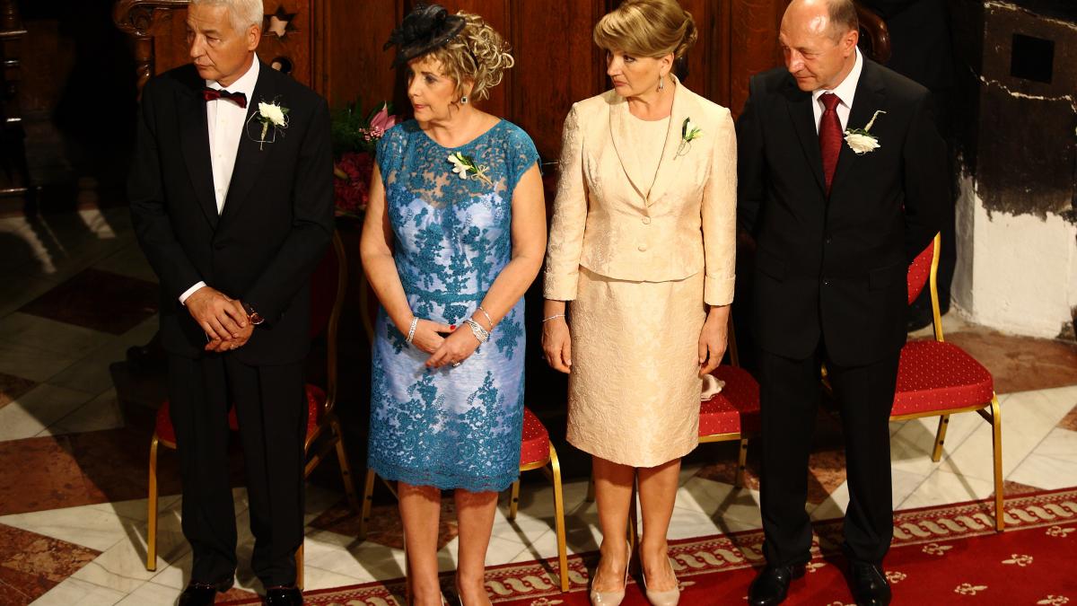 afaceri la nivel inalt cum a facut bani cu statul cuscrul presedintelui traian basescu