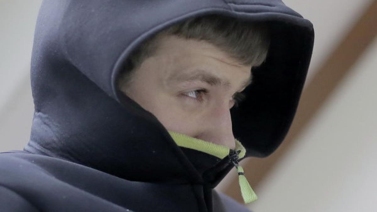 15 ani de puscarie pentru ca planuia un act terorist in piata rosie din moscova