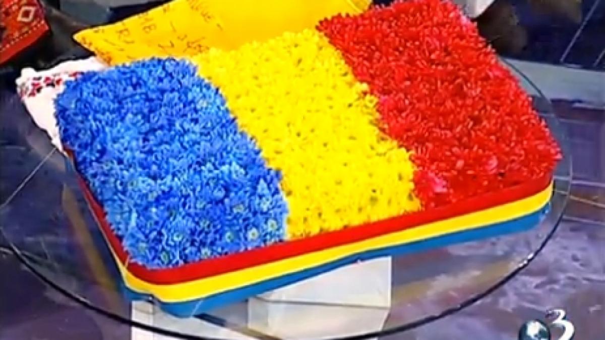 la multi ani dragi romani jurnalistii antenei 3 au dat startul sarbatorii de 1 decembrie