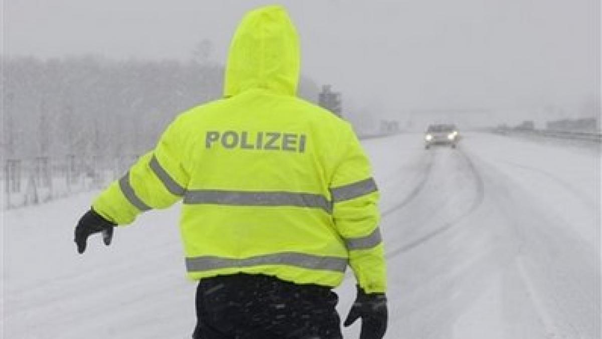 in sfarsit am auzit o si pe asta nemtii au fost luati pe nepregatite de caderile masive de zapada