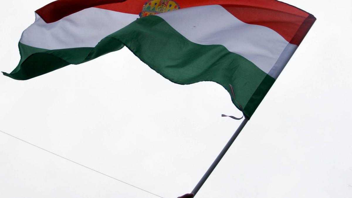 un deputat ungar i a cerut demisia unei colege pentru ca ar avea nationalitate israeliana