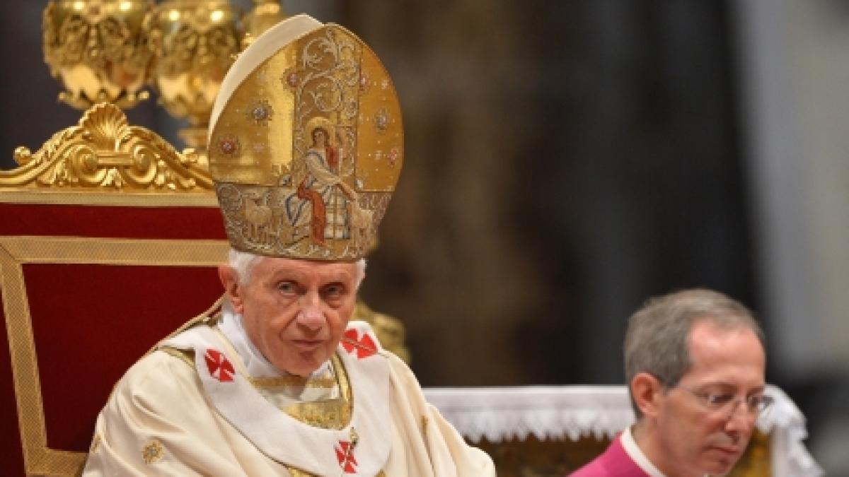 doi producatori de film germani au cumparat drepturile de ecranizare a unei biografii despre papa