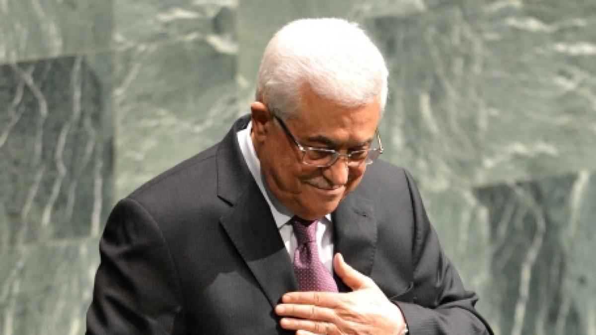 presedintele palestinian a fost intampinat cu bucurie de mii de palestinieni la revenirea din new