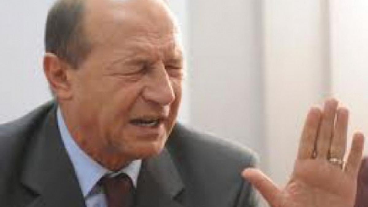 basescu nu cedez unui partid responsabilitatea constitutionala de a desemna premierul