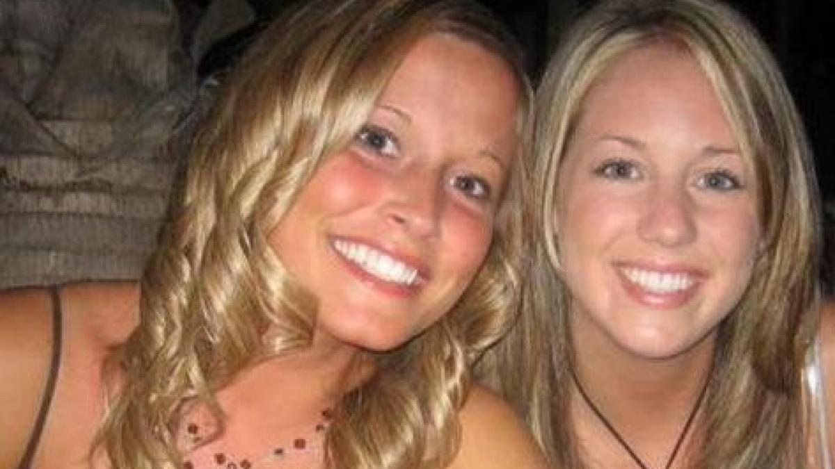 erau cele mai bune prietene dar de la poza asta a inceput scandalul de ce barbatii se uitau numai