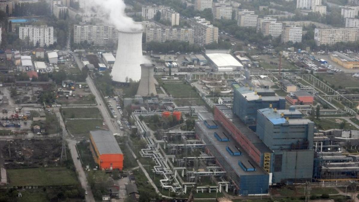 Explozia de la CET Sud, în atenţia ITM: Ar fi fost vorba de o explozie la cazanul 5 al termocentralei