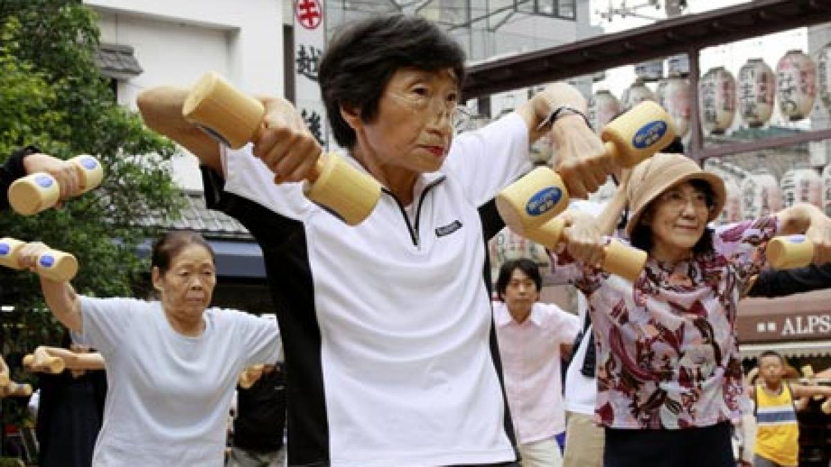 cat vei trai care este speranta de viata in romania si pe ce loc ne aflam in lume