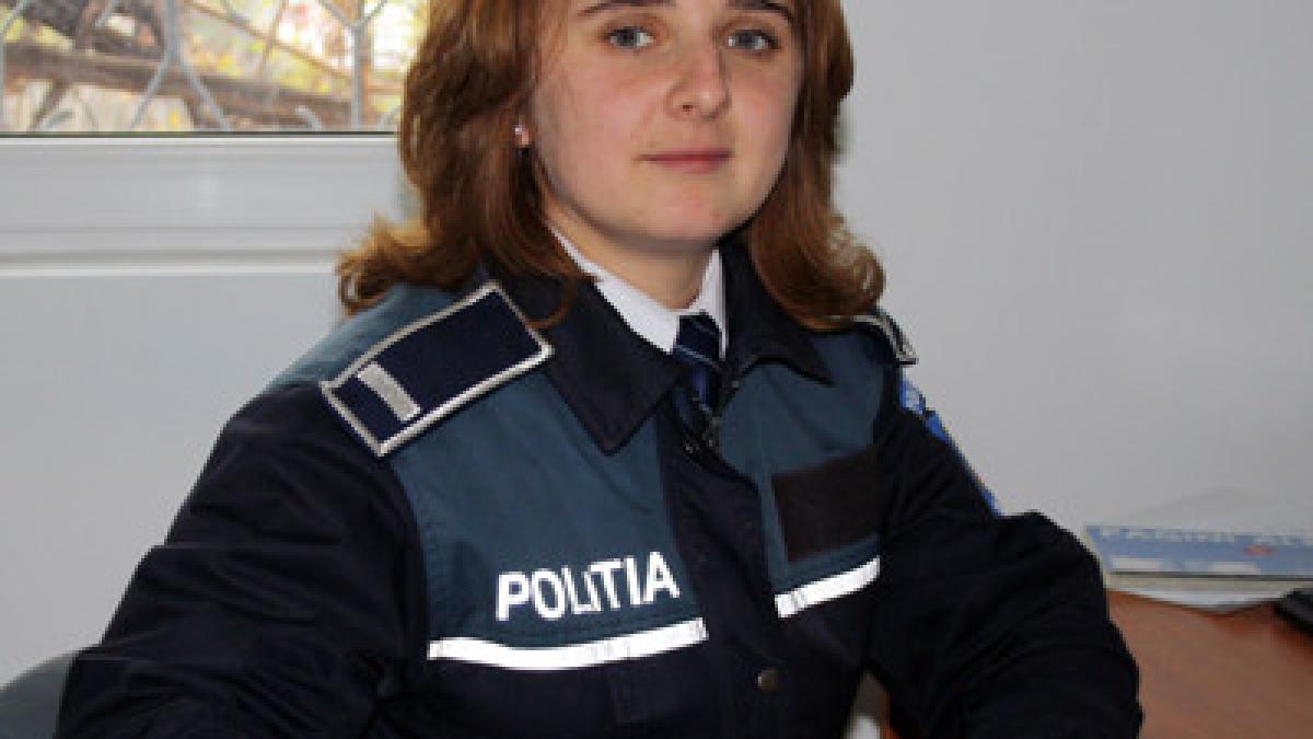 o vasluianca de 23 de ani cea mai tanara femeie sef de post de politie din romania