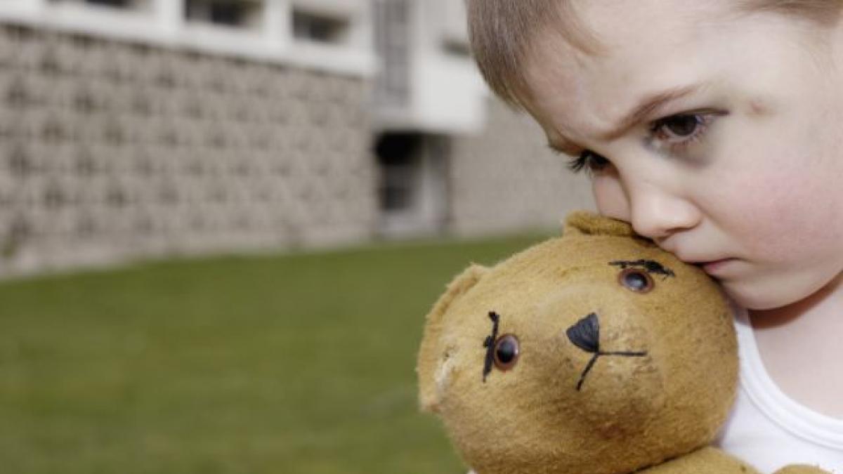 cruzime de nedescris o mama si a ucis copilul pentru ca nu reusea sa memoreze coranul