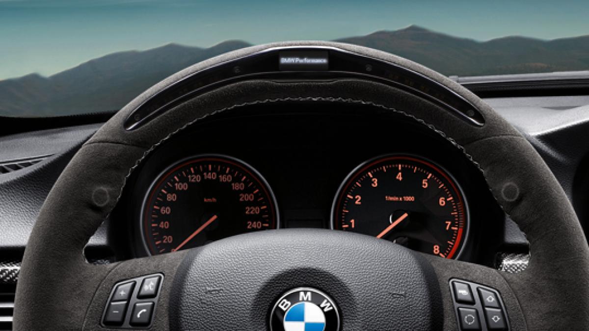 cum a fost pusa dacia in acelasi top cu masina germana bmw amandoua sunt considerate valoroase de