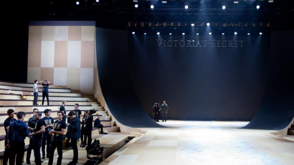 imaginile la care s au uitat 1 milion de oameni cel mai fierbinte show al americii urmarit pe