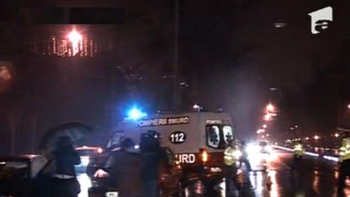 tanara spulberata pe o trecere de pietoni de pe bulevardul kiseleff din capitala