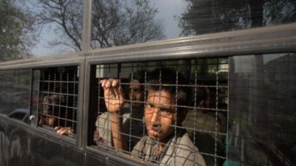 tara care a reintrodus sclavia angajatii nu au voie sa isi dea demisia pentru ca se aleg cu dosar