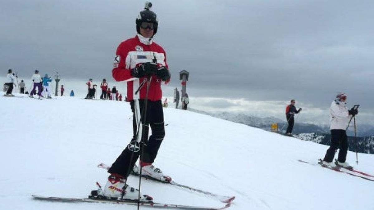 atentie turisti se schiaza pe partiile bradul poiana brasov clabucet predeal si pe partia de