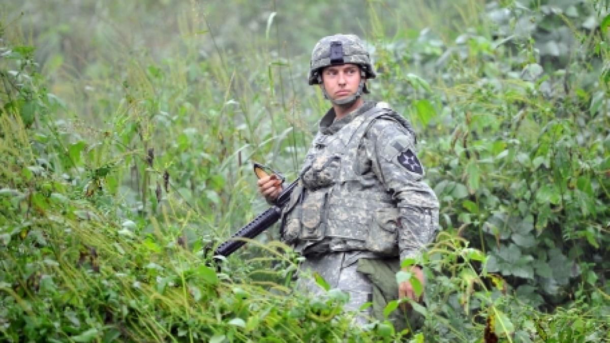 serbia cere sua sa mentina forte militare in kosovo