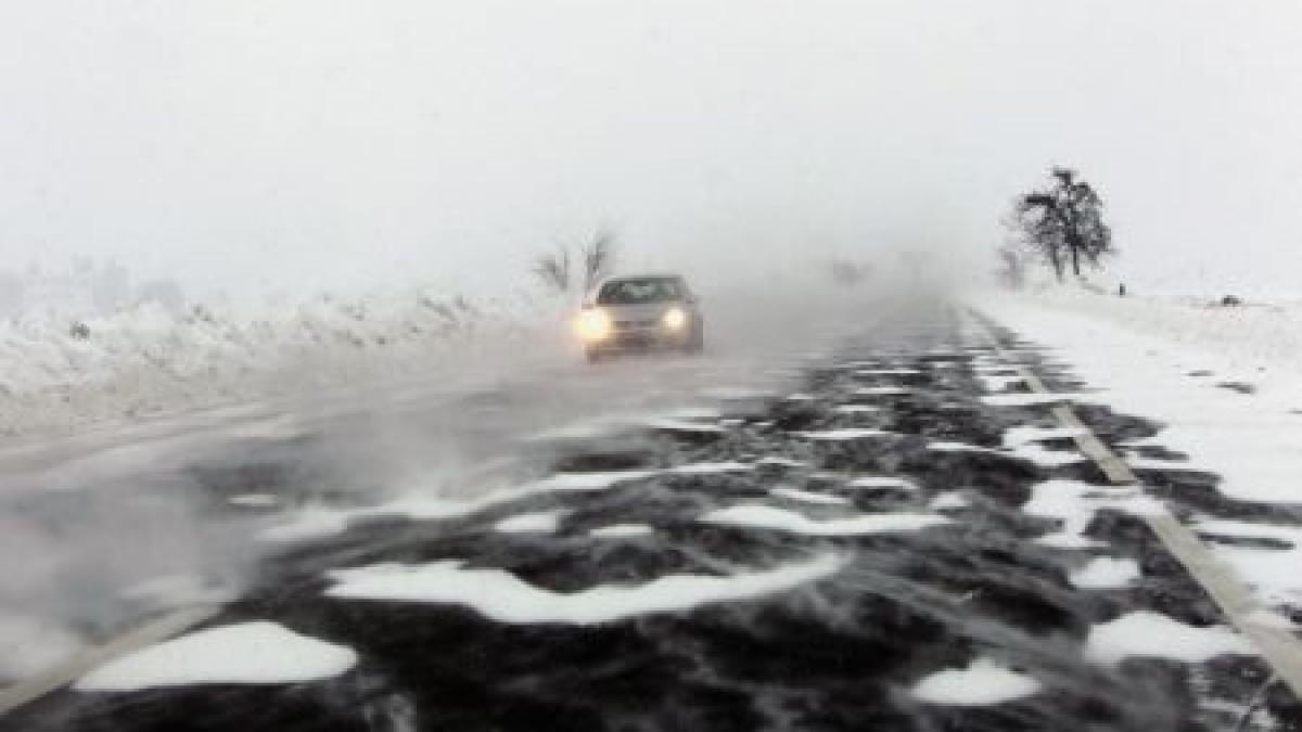 lista completa a drumurilor blocate din cauza ninsorii afla care este situatia traficului in