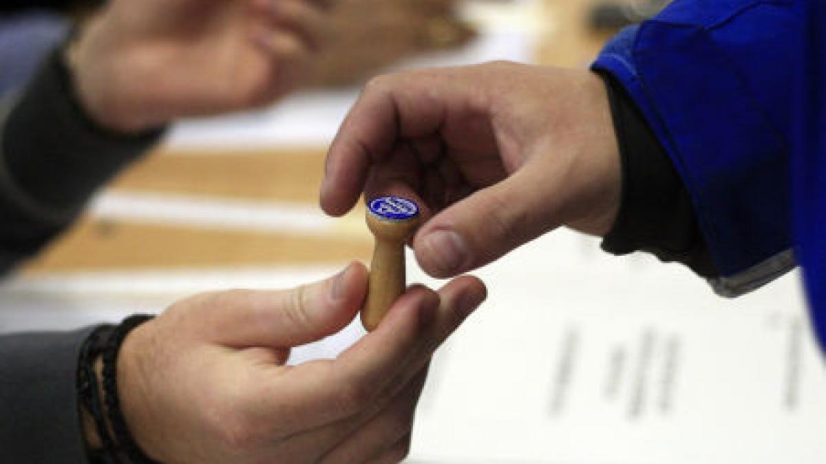 mae votul continua in sectiile din america ultimele sectii de pe coasta de vest sua se inchid la 7