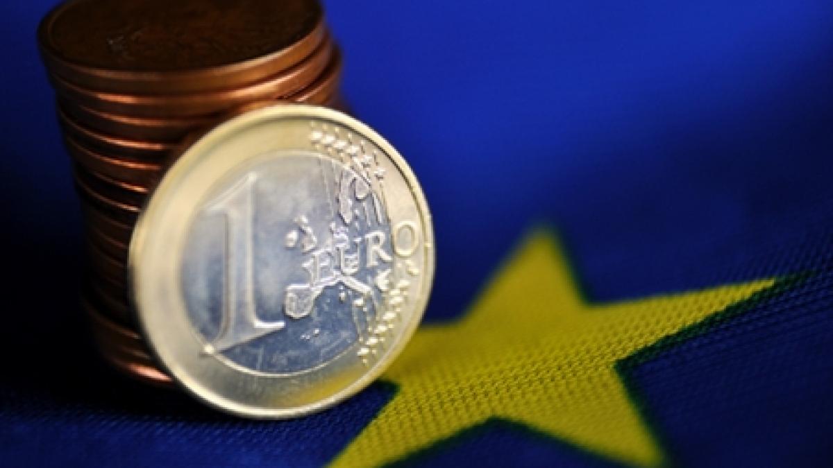 oficial bce economia din zona euro isi va reveni de la jumatatea anului 2013