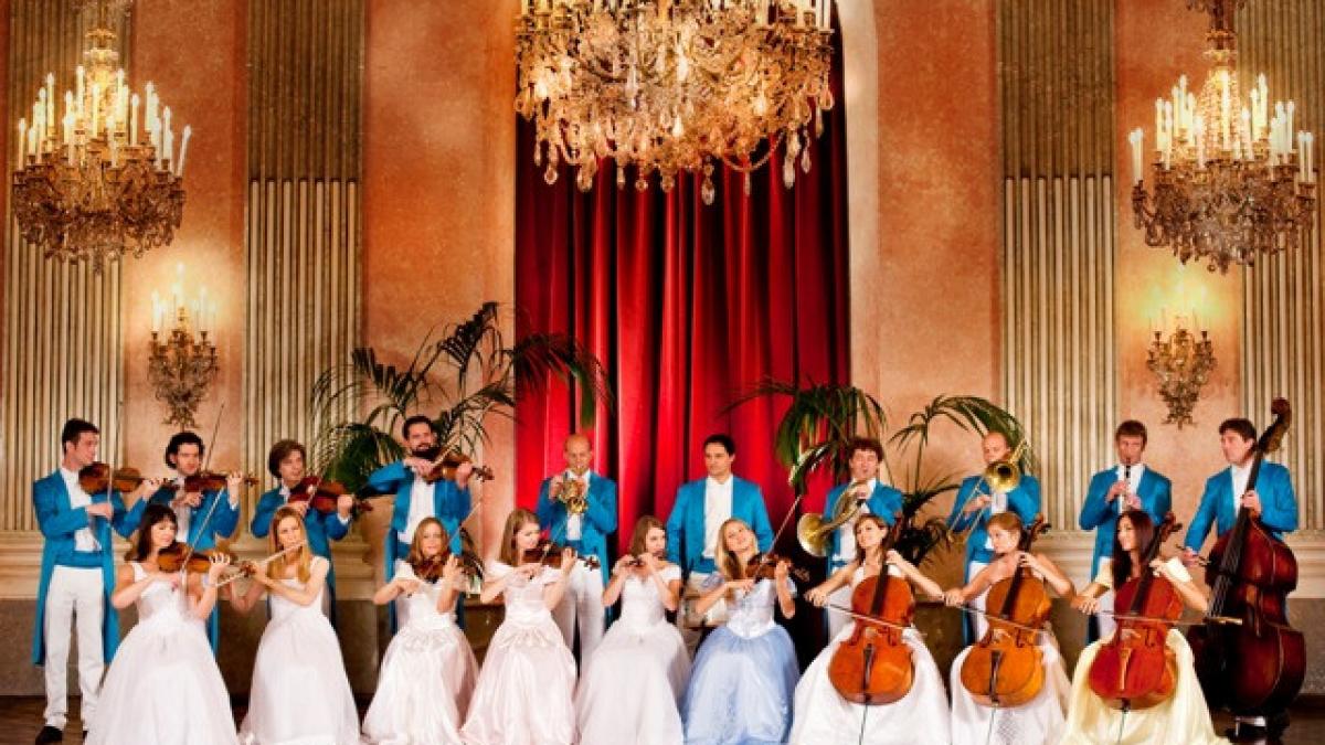 iubitorii de muzica clasica vieneza pot opta pentru craciunul vienez al vienna strauss orchestra si