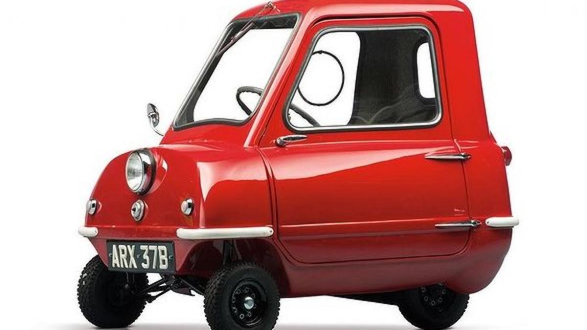 cele mai mici masini din lume scoase la licitatie in statele unite