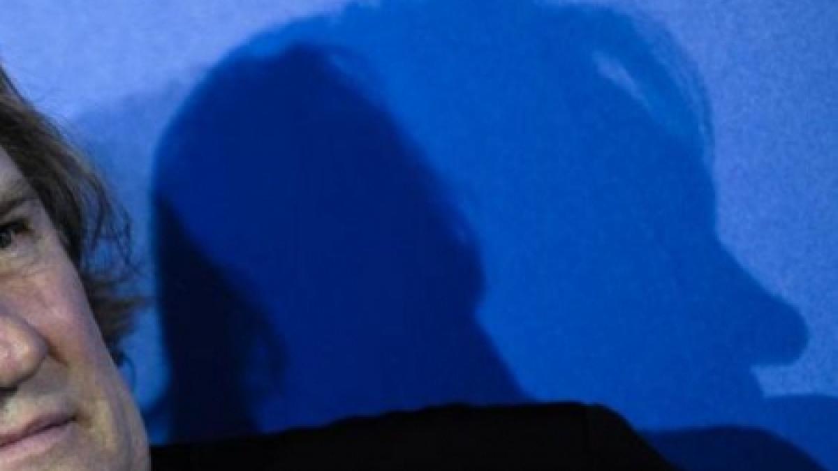 cer sa fiu respectat gerard depardieu a decis sa renunte la pasaportul francez