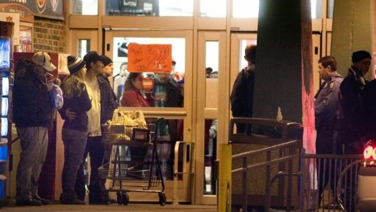 doi politisti americani au fost impuscati mortal in kansas